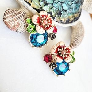 Aquamarine Flowers Studs Earrings *NWT